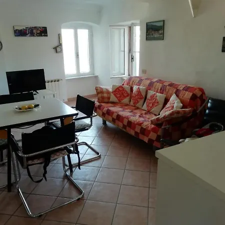Dom wakacyjny La Terrazza Nel Carruggio *