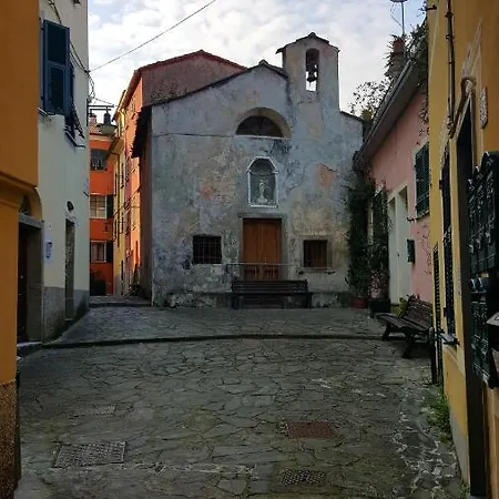 La Terrazza Nel Carruggio * Fezzano (Liguria)