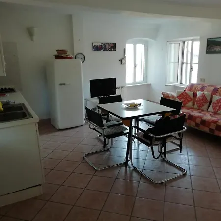 Dom wakacyjny La Terrazza Nel Carruggio Fezzano (Liguria)